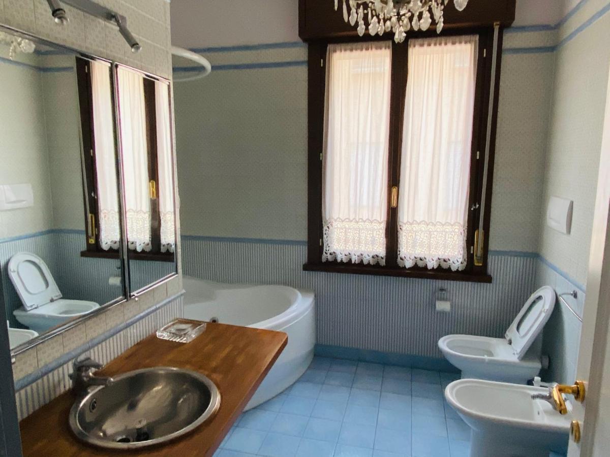 Viale Manzoni Hotel Sassuolo Luaran gambar