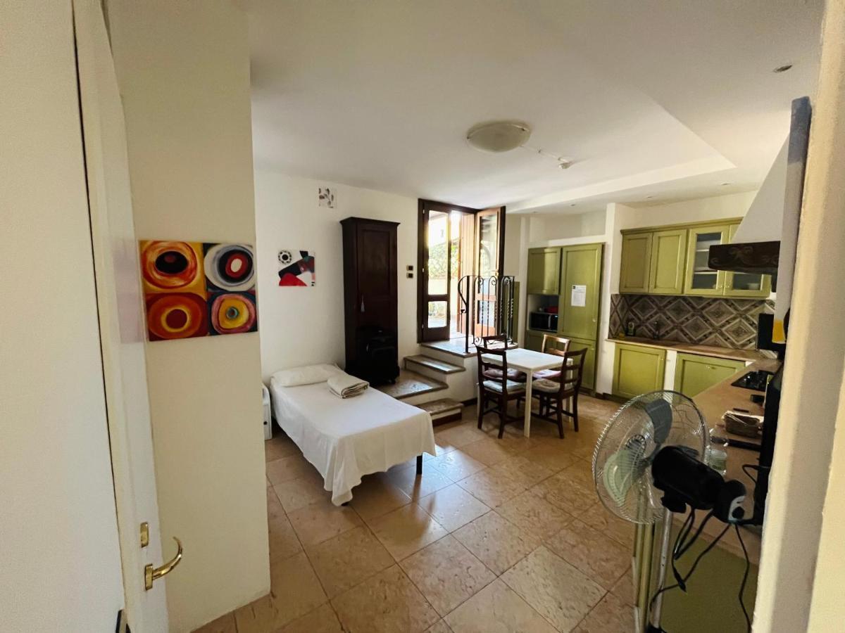 Viale Manzoni Hotel Sassuolo Luaran gambar