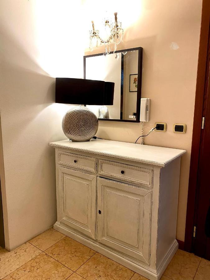 Viale Manzoni Hotel Sassuolo Luaran gambar