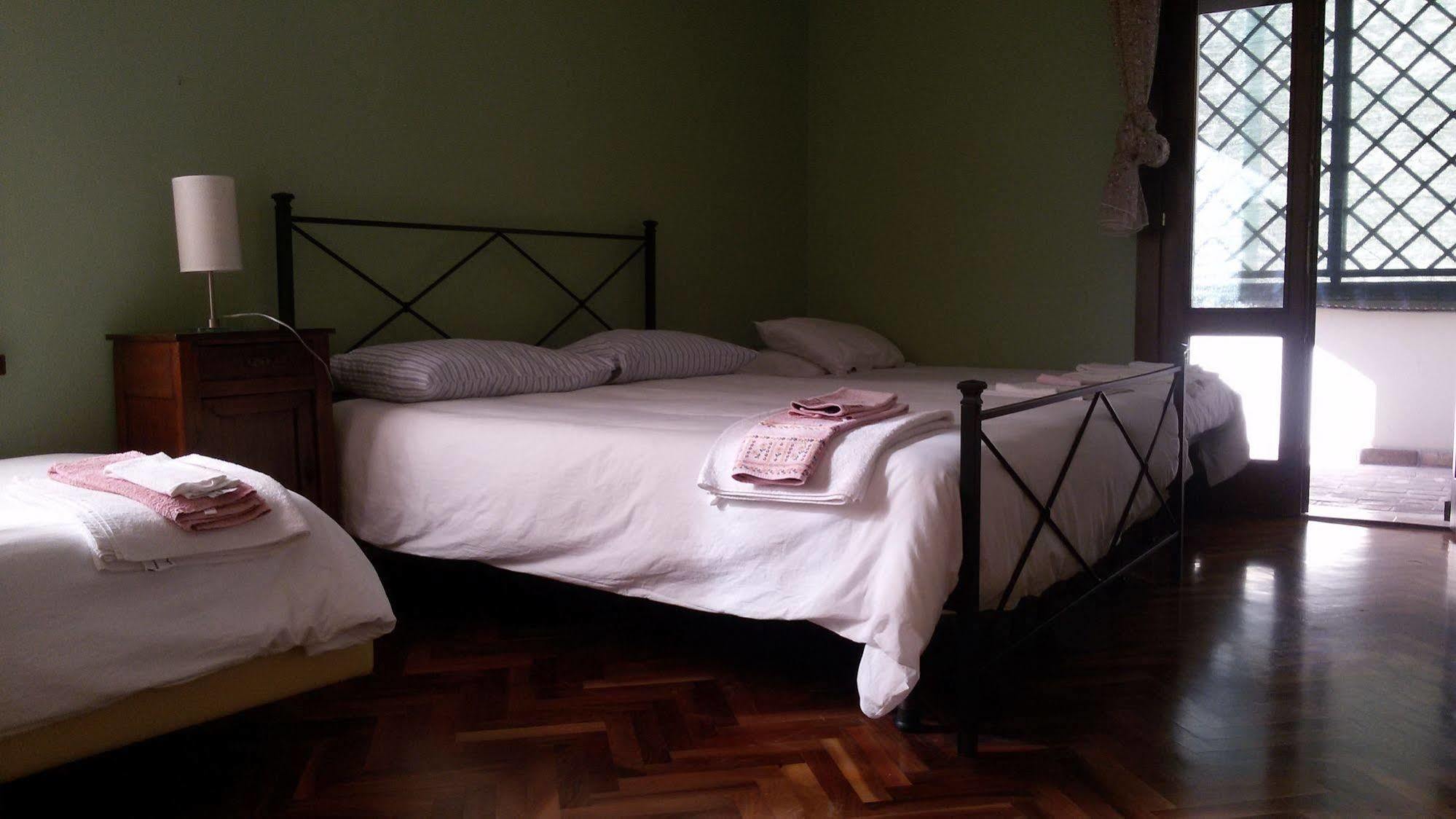 Viale Manzoni Hotel Sassuolo Luaran gambar